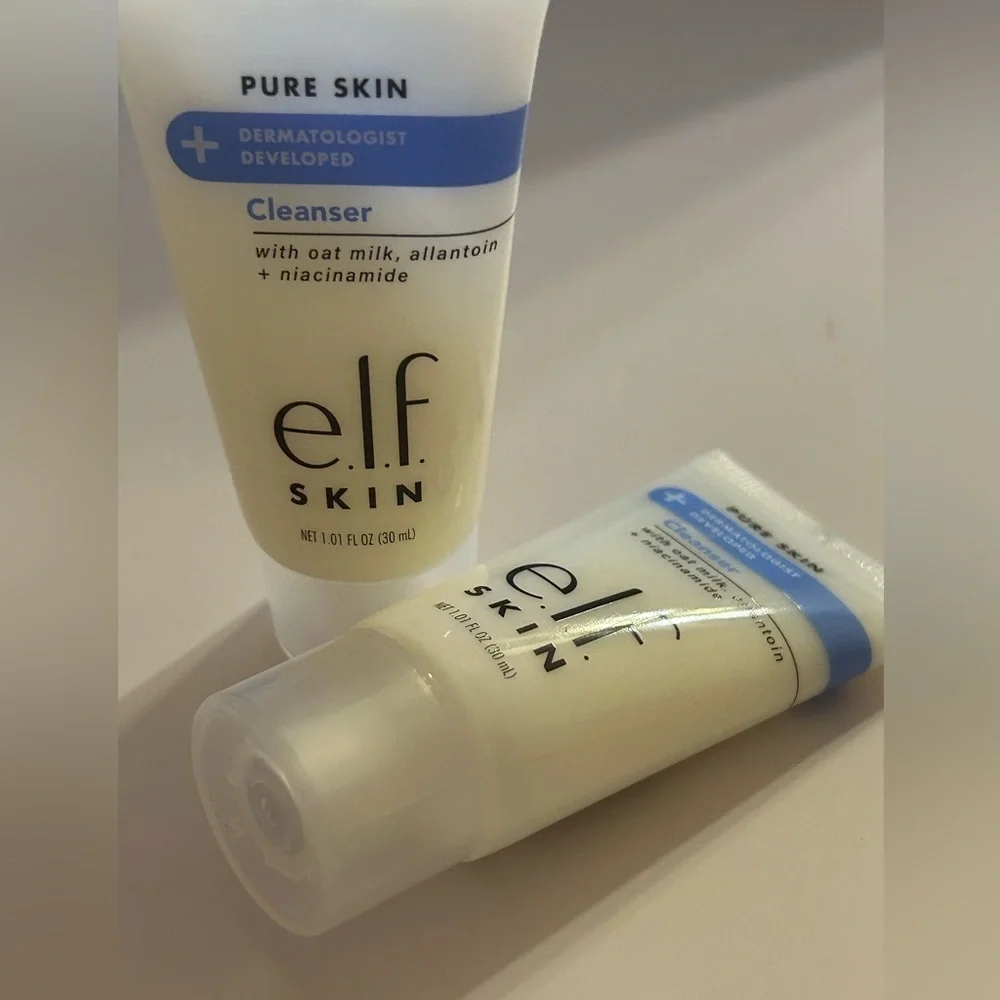 2 - e.l.f. SKIN Pure Skin Cleanser, Gentle Daily Face Wash For Sensitive Skin - Picture 2 of 4